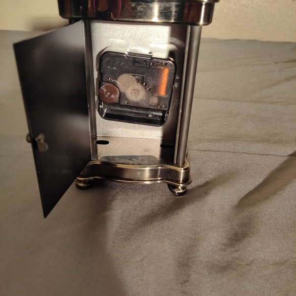 Brushed Bronze Clock Approx 6" Tall - Picture 6 of 11